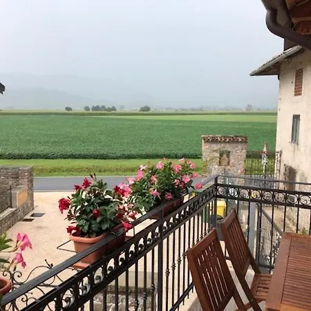 Agriturismo Borgo Chiasalp Farma Moimacco