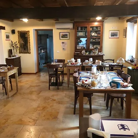 Agriturismo Borgo Chiasalp Farm stay *