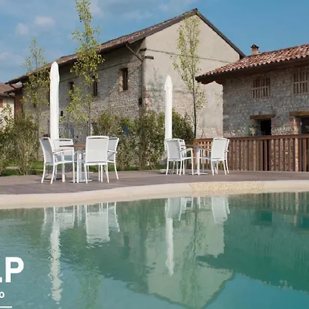 Agriturismo Borgo Chiasalp Çiftlik konaklama *