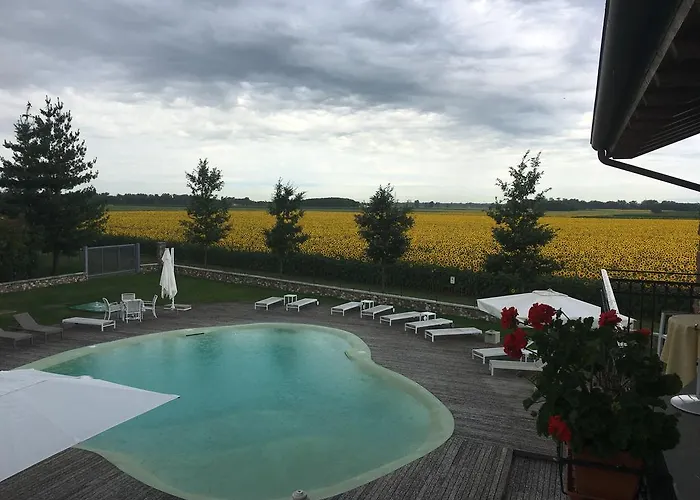 Farmház Agriturismo Borgo Chiasalp