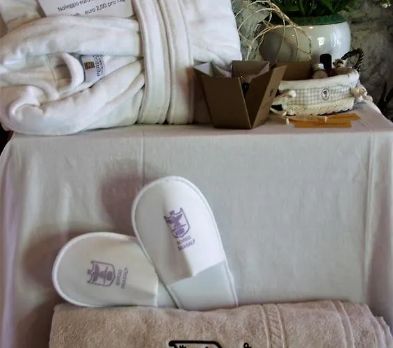 Agriturismo Borgo Chiasalp Farmház *